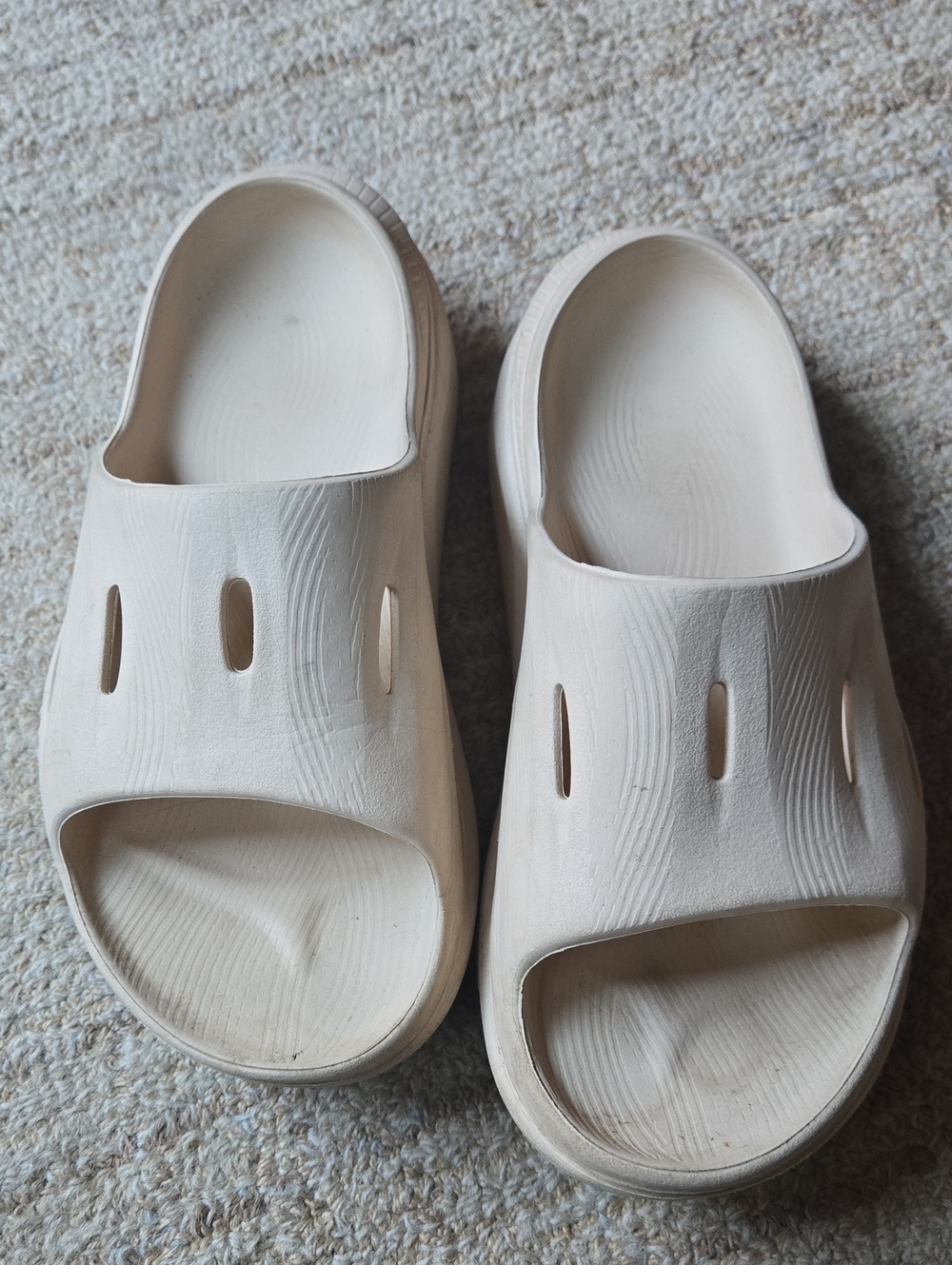 Womens Hoka Slip-On Slide Sandals in Cream
